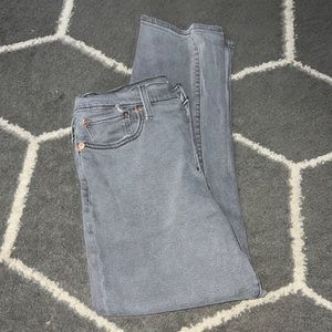 Levi’s Wedgie Straight Gray Button Fly Jeans Size 31